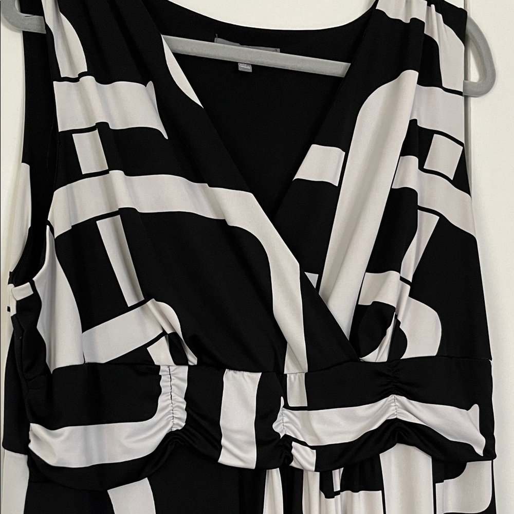 Geometric Maxidress - Picture 5 of 5